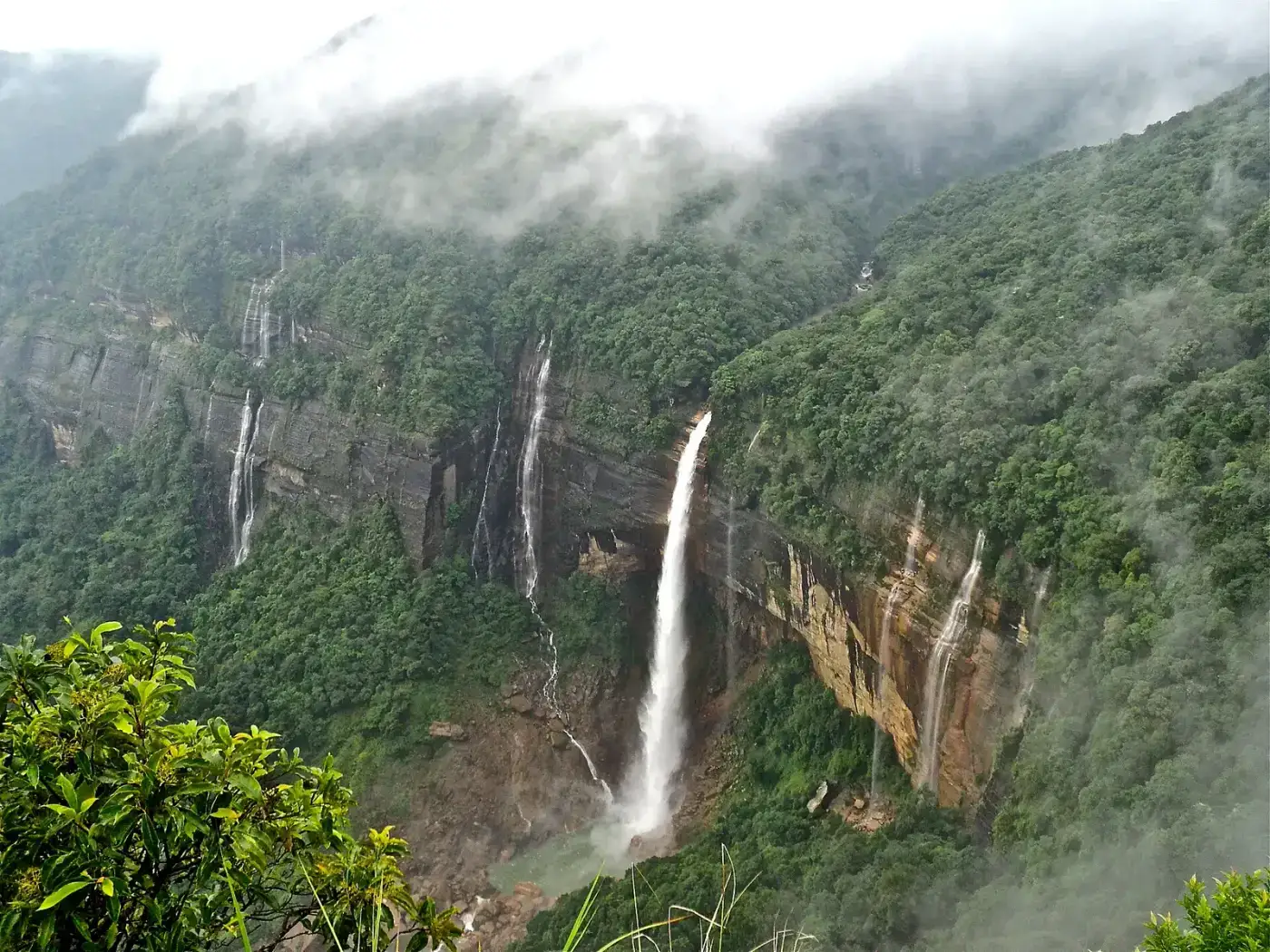 Nohkalikai waterfall and gorge near Cherrapunji