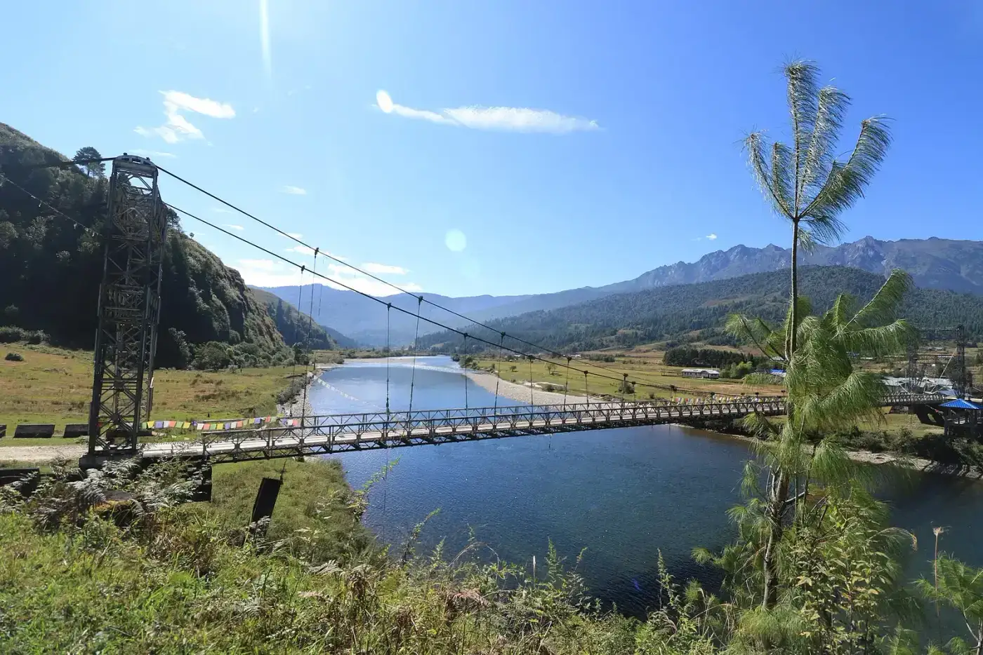 Suspension bridge over the Siyom river at Mechuka